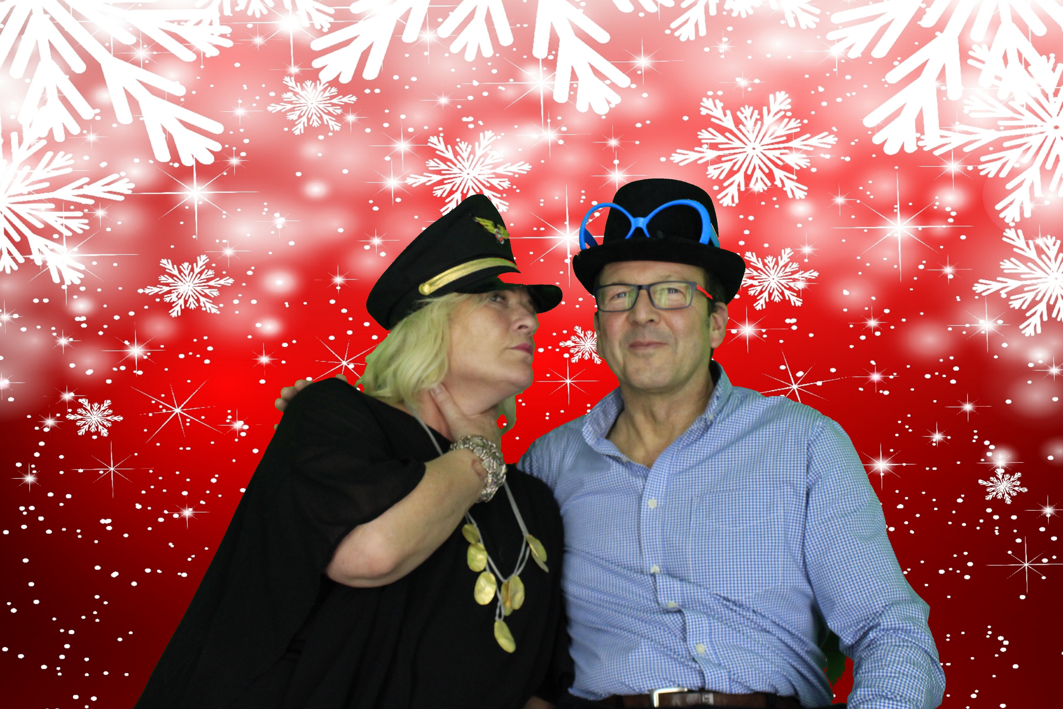 Silvermere Christmas Party  | View more photos from the event at gallery.myphotoboothexperience.co.uk/u/MyPhotoBoothExperienceLtd/Silvermere-Christmas-Party-0